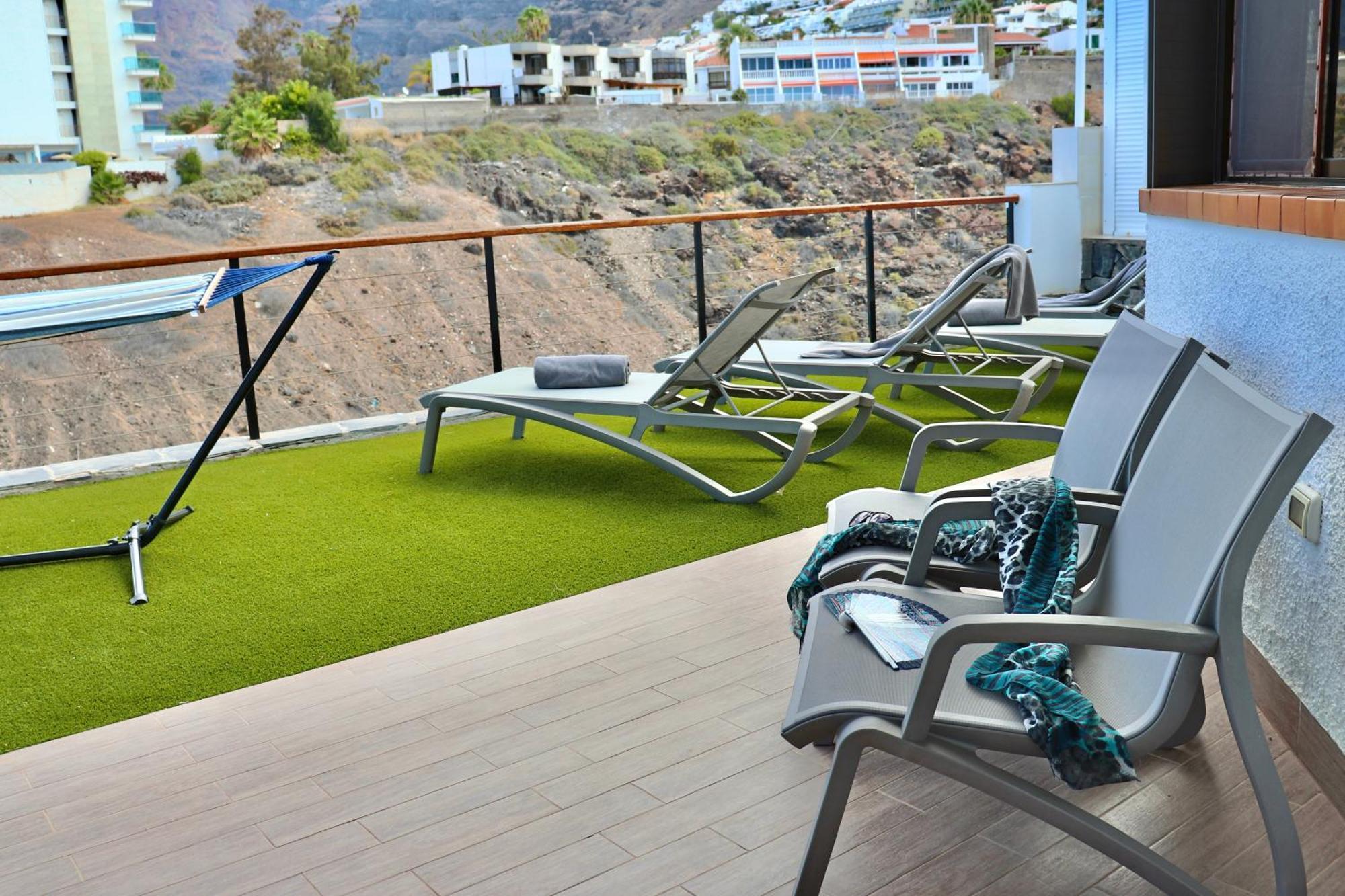 Panoramic Seaview Escape Villa Puerto de Santiago  Bagian luar foto